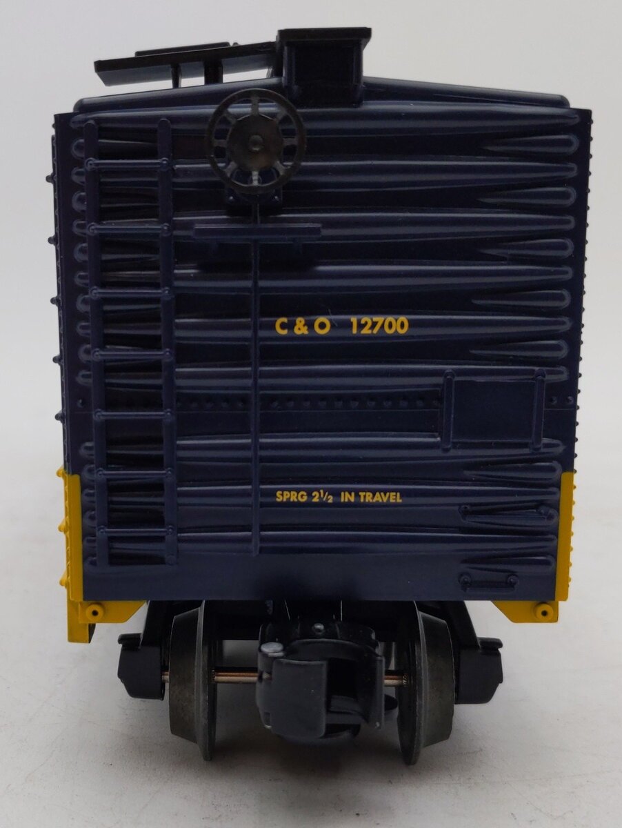 Lionel 6-17268 O Chesapeake & Ohio 9464 Boxcar #12700 EX/Box