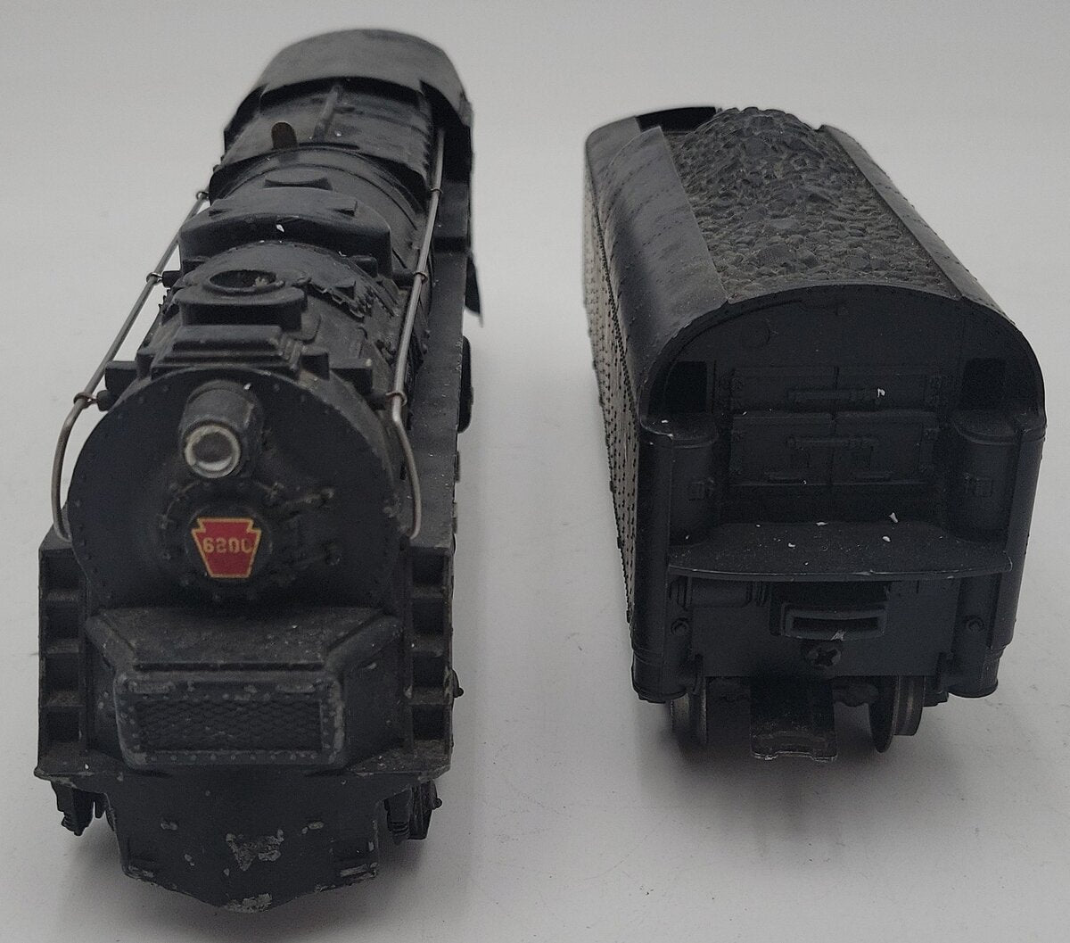 Lionel 671 Vintage O 6-8-6 Diecast Steam Turbine Locomotive w/2046W Tender