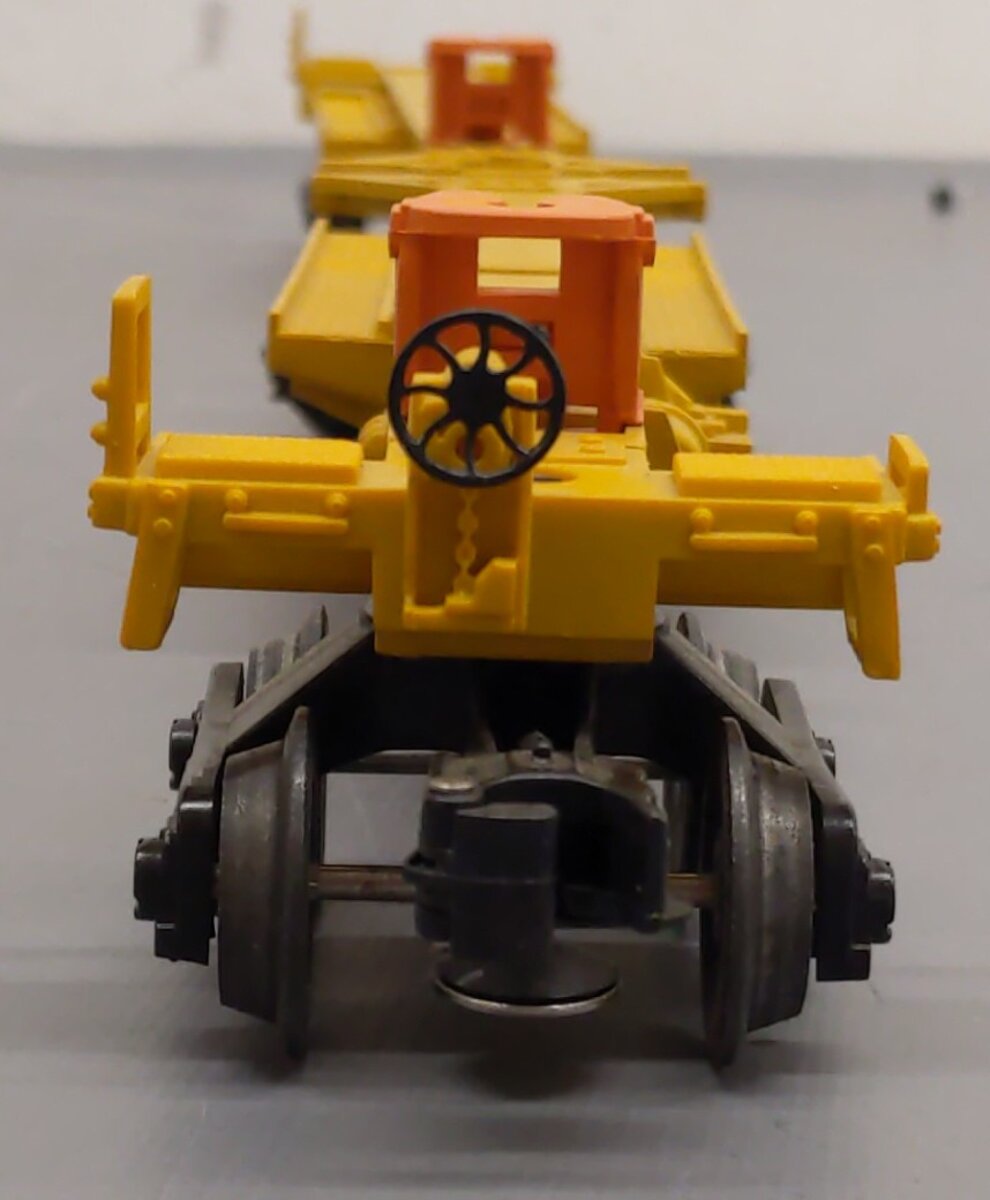 Lionel 6-16322 O Gauge TTUX Flatcar with 2 Sealand Trailers #16321, #16322 EX/Box