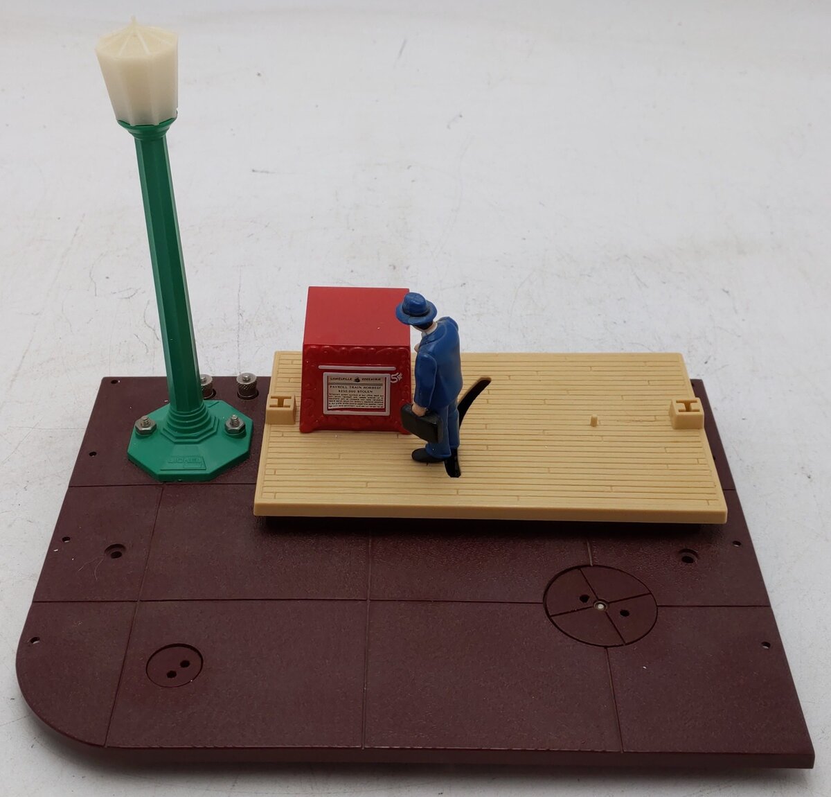 Lionel 6-12791 O Animated Passenger Station EX/Box