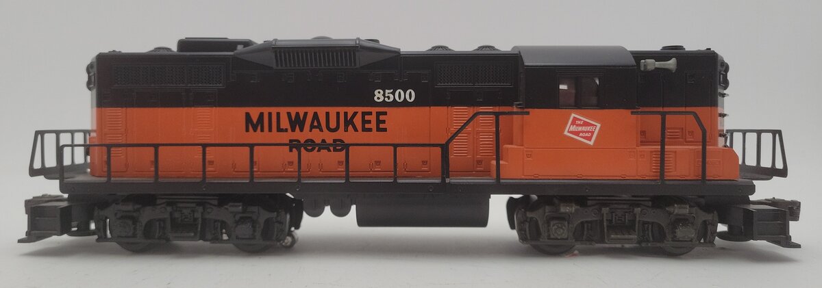 Lionel 6-18500 O Gauge Milwaukee Road GP9 Diesel Locomotive #8500 EX/Box