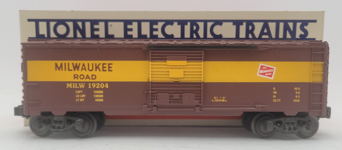 Lionel 6-19204 O Gauge Milwaukee Road Boxcar #19204 EX/Box