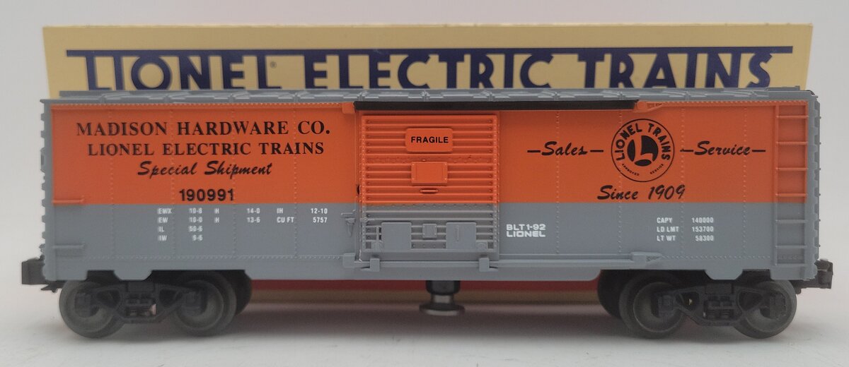 Lionel 6-19816 O Gauge Madison Hardware Operating Boxcar #190991 LN/Box