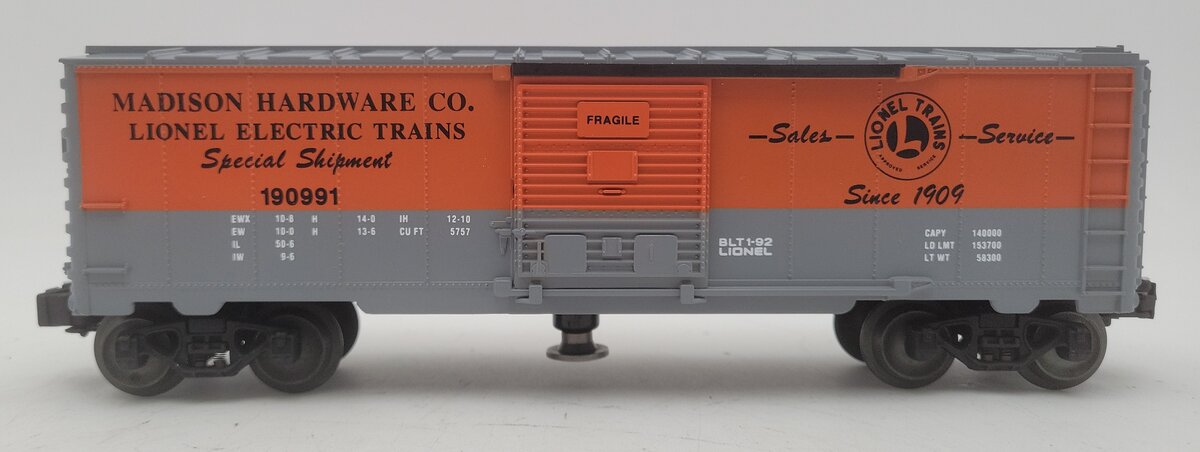 Lionel 6-19816 O Gauge Madison Hardware Operating Boxcar #190991 LN/Box