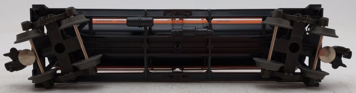 Lionel 6-19600 O Gauge Milwaukee Road Single Dome Tank Car #19600 EX/Box