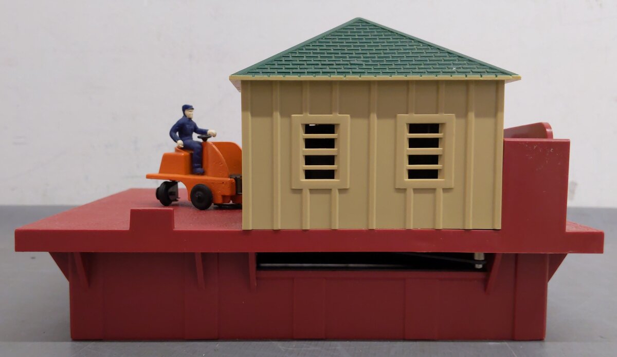 American Flyer 4-2300 S Scale Operating Oil Drum Loader EX/Box