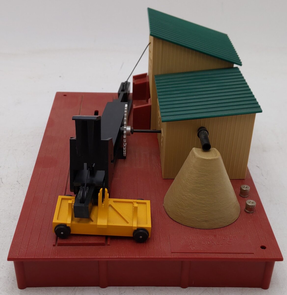 Lionel 4-2321 O Gauge Operating Sawmill VG/Box