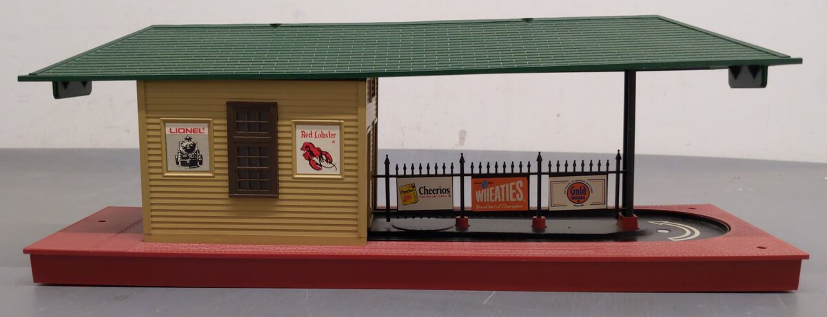 Lionel 6-2323 O Operating Freight Station EX/Box