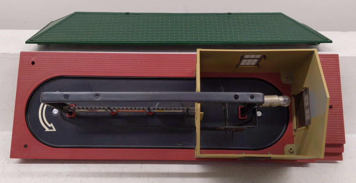 Lionel 6-2323 O Operating Freight Station EX/Box