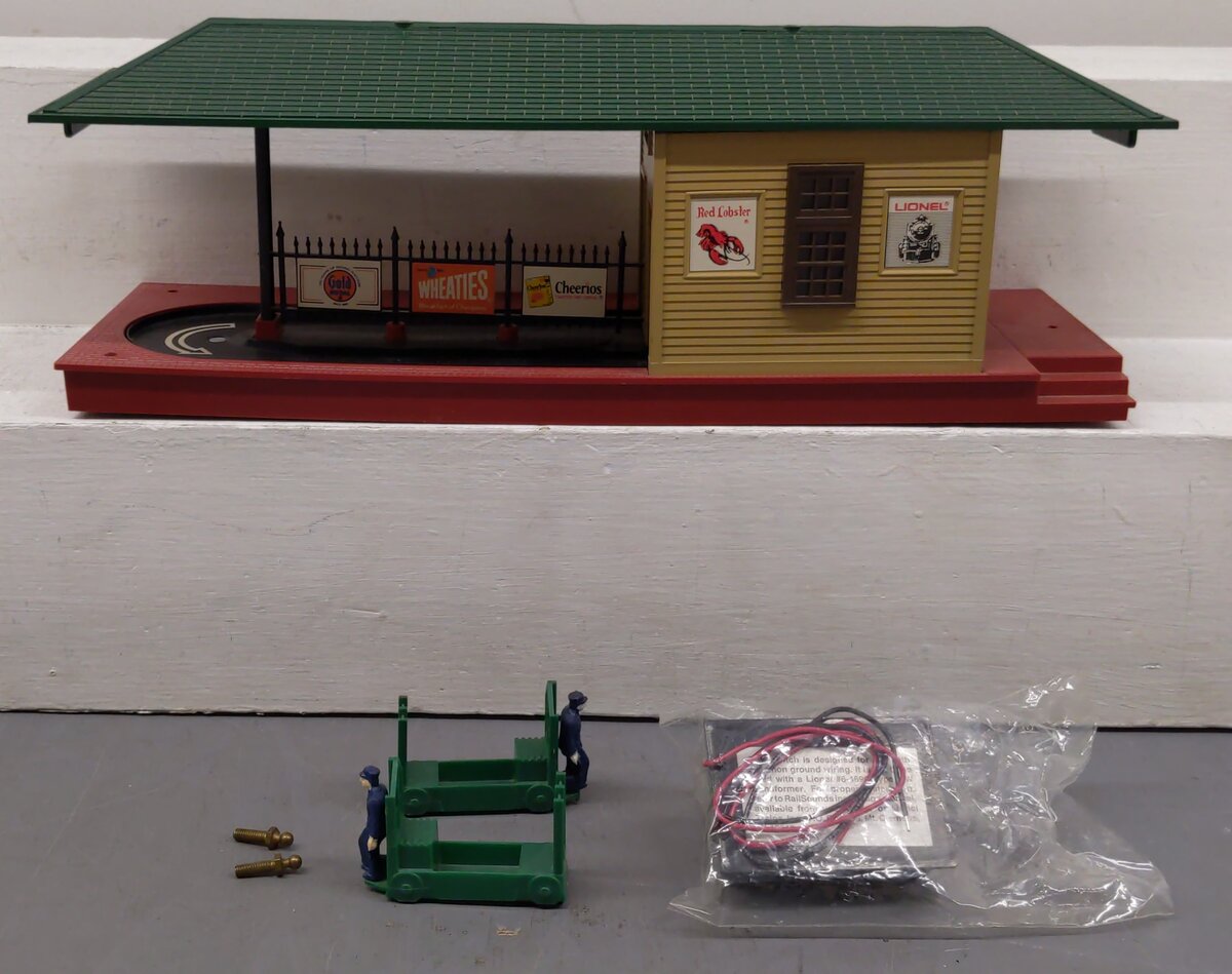 Lionel 6-2323 O Operating Freight Station EX/Box