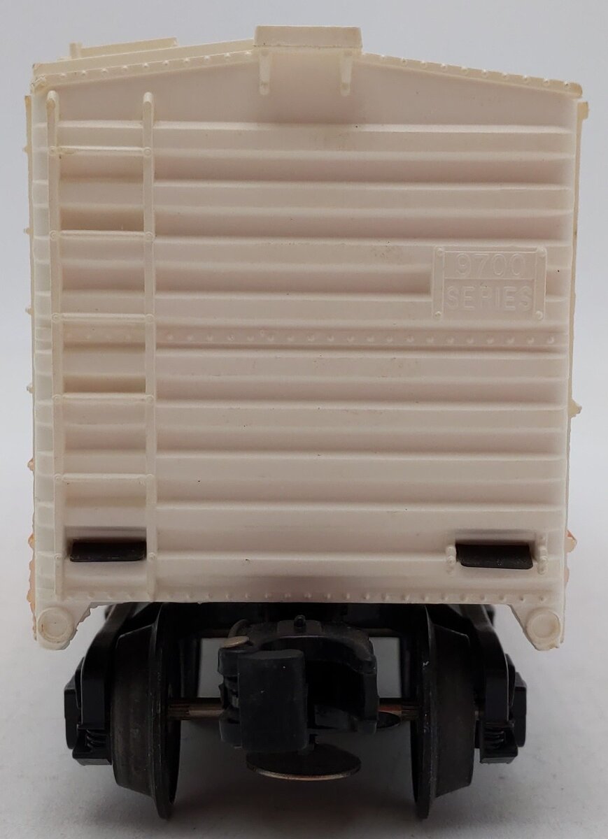 Lionel 6-9733 O Gauge Airco LCCA Boxcar with Tank EX/Box
