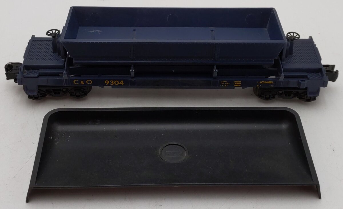 Lionel 6-9304 O Gauge Chesapeake & Ohio Operating Ore Dump Car EX/Box