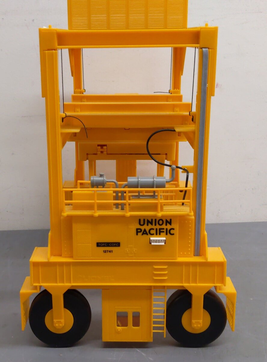 Lionel 6-12741 O Gauge Union Pacific Intermodal Crane Mi-Jack Translift EX/Box