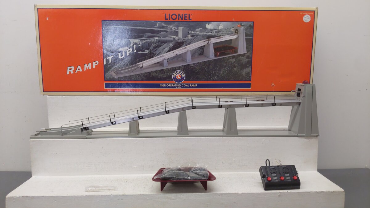 Lionel 6-14005 O Gauge 456R Operating Coal Ramp EX/Box