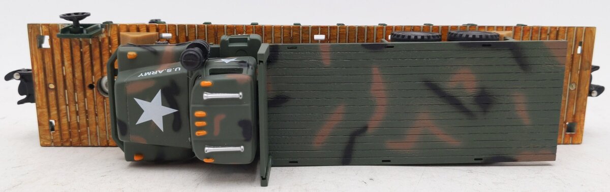 Menards 279-2671 O Gauge Army Flatcar w/ Mack Truck Load #54739 EX/Box