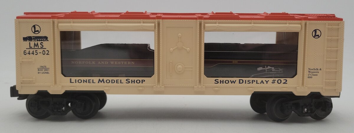 Lionel 6-19675 Lionel Model Shop Display Car with N&W J Class 600 Loco LN/Box