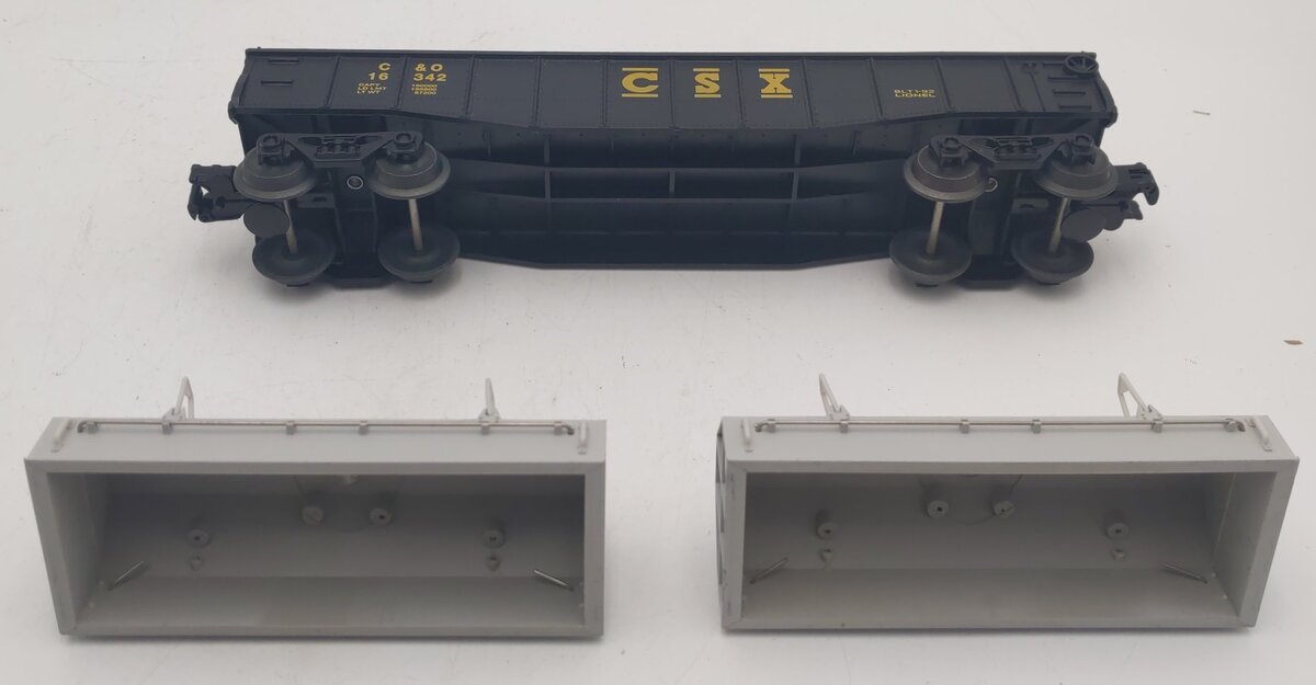 Lionel 6-16342 O Gauge CSX Gondola with Coil Covers EX/Box