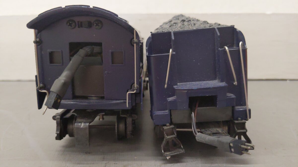 Lionel 6-18046 O Gauge Wabash Hudson 4-6-4 Steam Locomotive & Tender #700 VG/Box