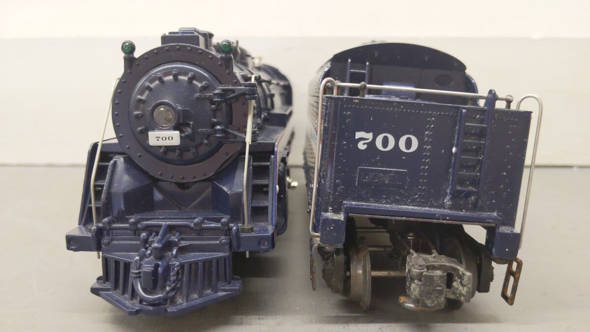 Lionel 6-18046 O Gauge Wabash Hudson 4-6-4 Steam Locomotive & Tender #700 VG/Box