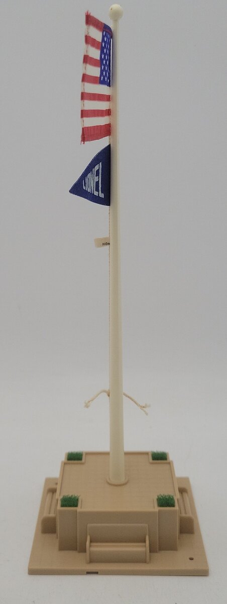 Lionel 6-2320 O / O27 Scale Flag Pole Kit EX/Box