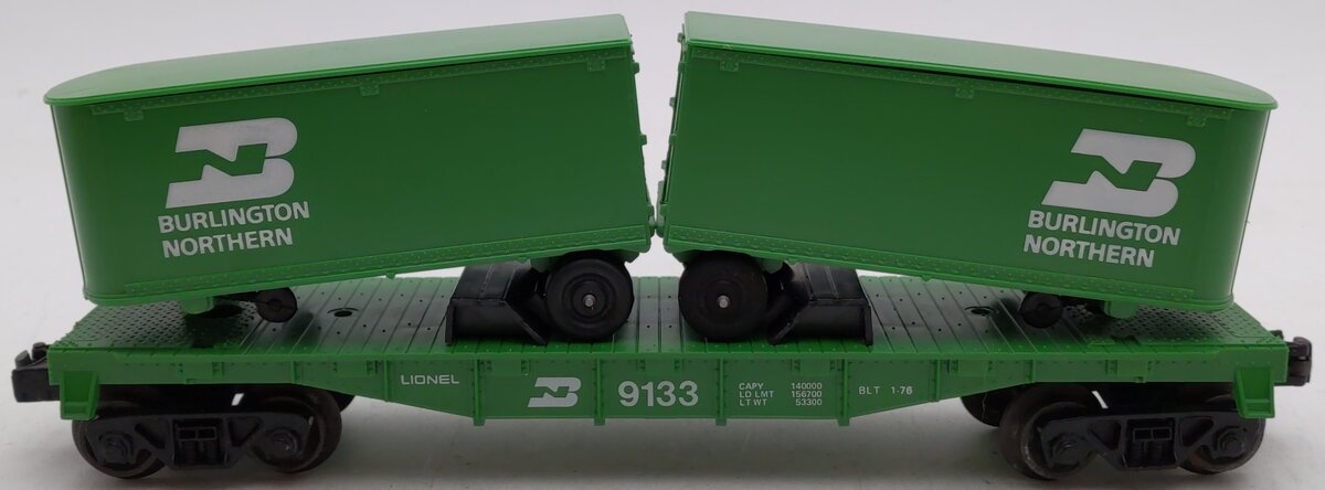 Lionel 6-9133 O Gauge Burlington Northern Flatcar #9133 with Trailers VG/Box