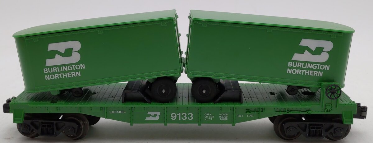 Lionel 6-9133 O Gauge Burlington Northern Flatcar #9133 with Trailers VG/Box