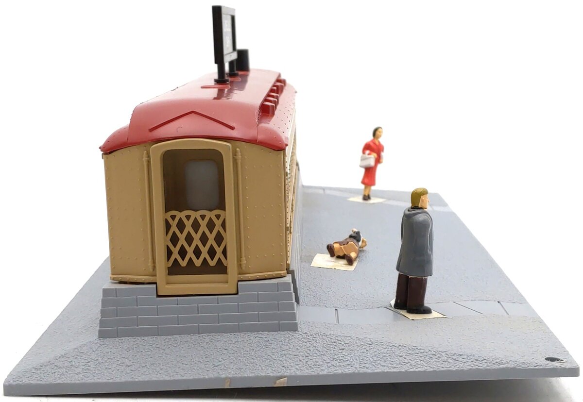 Lionel 6-12722 O Gauge Illuminated Roadside Diner w/Smoke Stack EX/Box