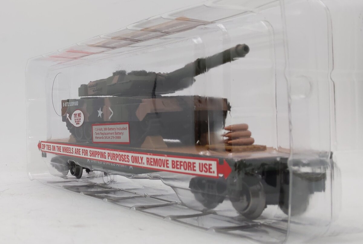 Menards 279-3989 O Military Flatcar w/ Leopard Tank NIB