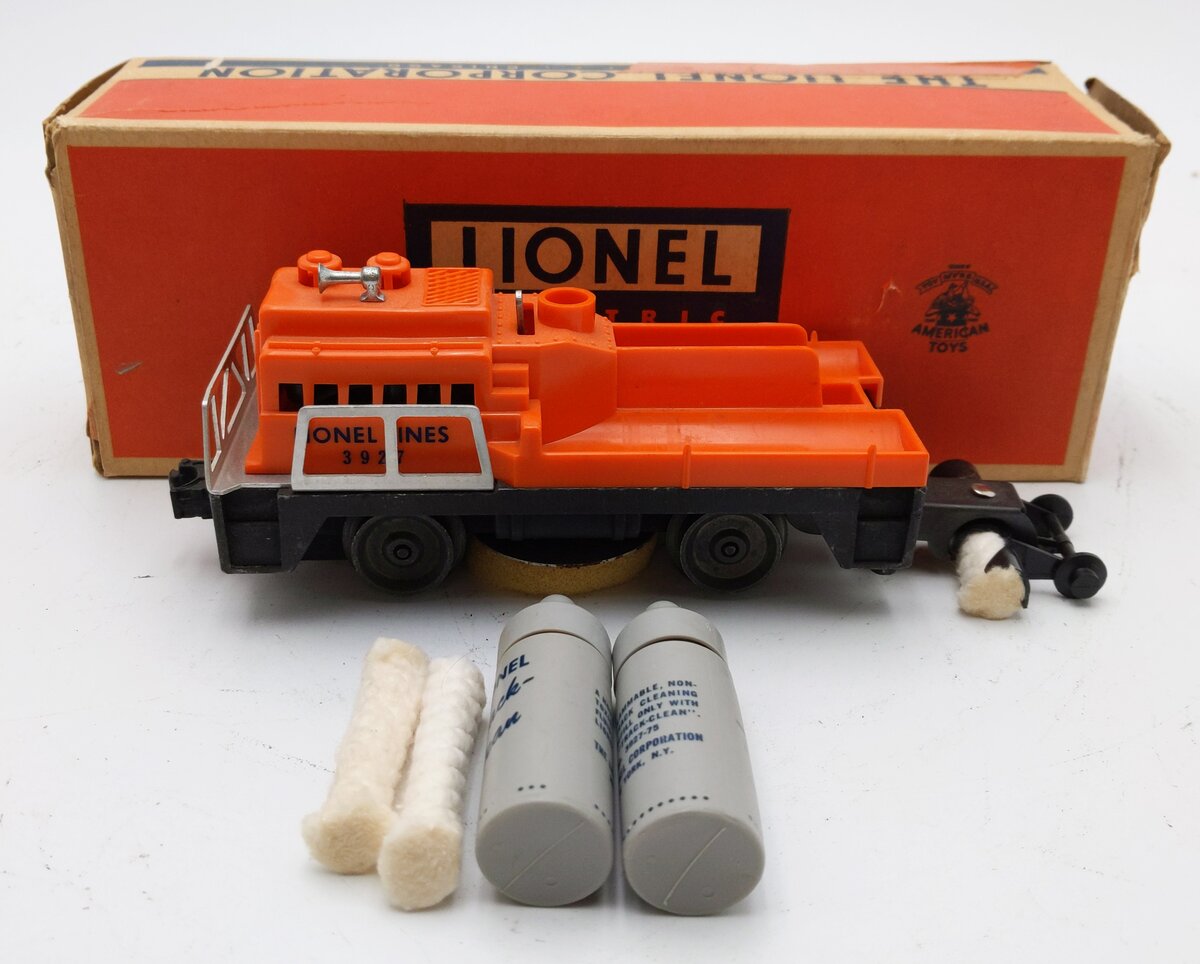 Lionel 3927 O Vintage Postwar Motorized Track Cleaner Car #3927 VG/Box