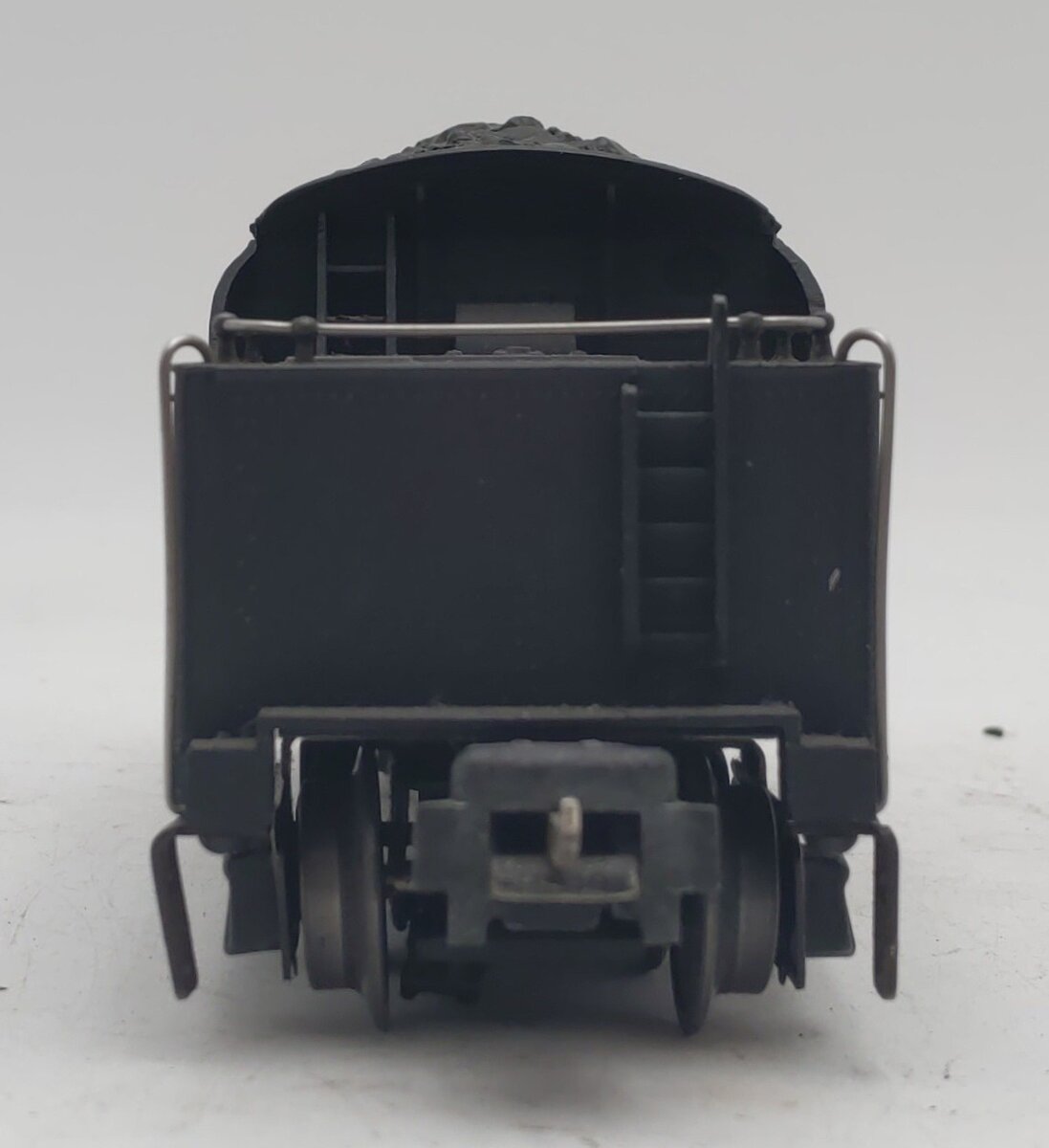 Lionel 2224W Vintage O Lionel Lines 8-Wheel Tender w/Whistle EX/Box