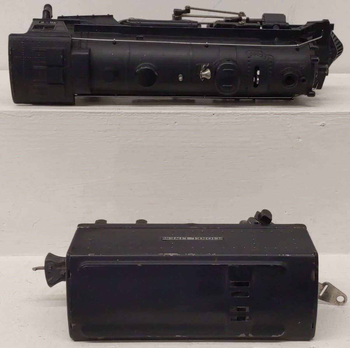 Lionel 1666 Vintage O 2-6-2 Diecast Steam Locomotive & Tender #2689W VG