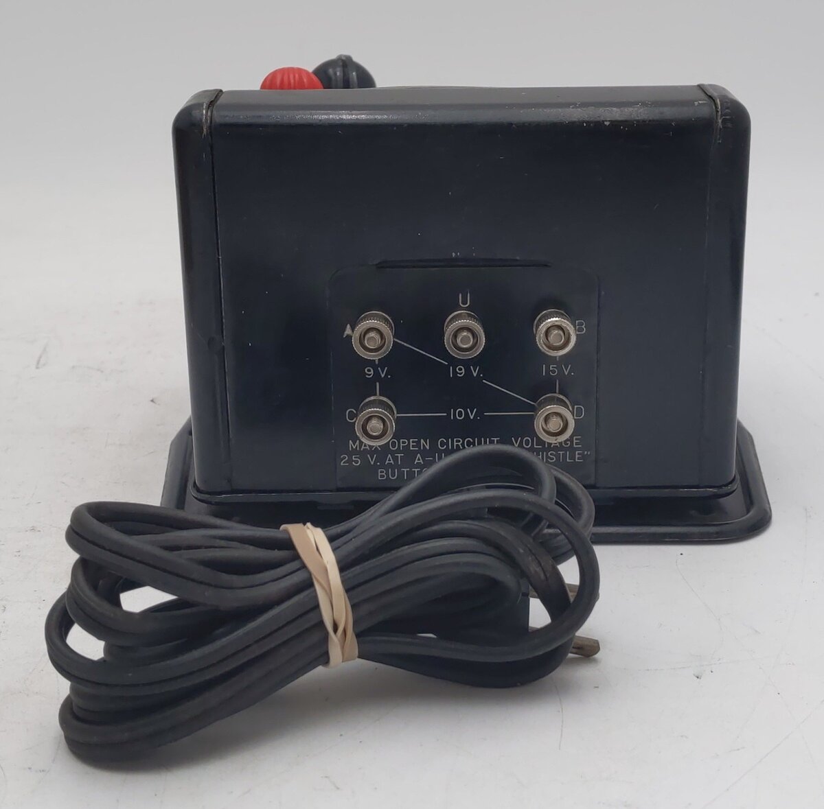 Lionel RW Vintage O 110 Watt Transformer w/Whistle VG/Box