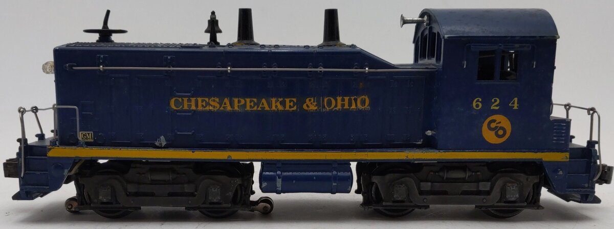 Lionel 624 Vintage O Chesapeake & Ohio NW-2 Powered Diesel Locomotive VG