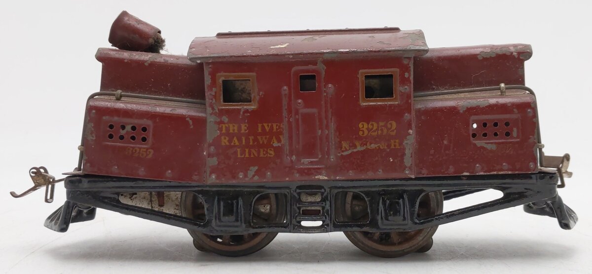 Ives 3252 Vintage O Gauge 0-4-0 Electric Locomotive