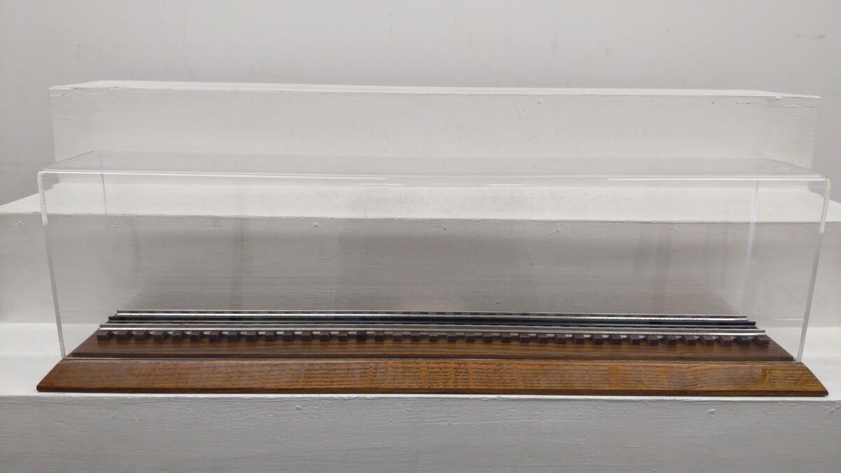 Lionel 484 Wabash Display Case Only EX/Box
