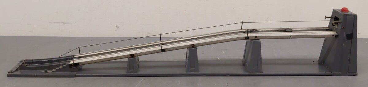 Lionel 456 Vintage O Operating Coal Ramp VG