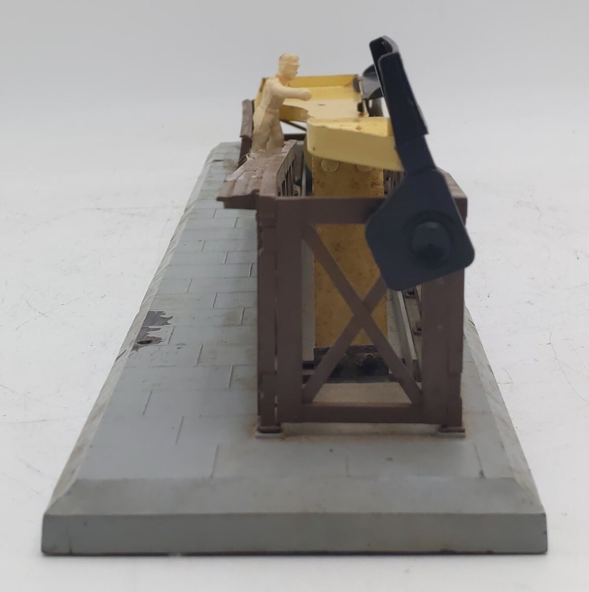 Lionel 362 Vintage O Operating Barrel Loader Ramp VG/Box