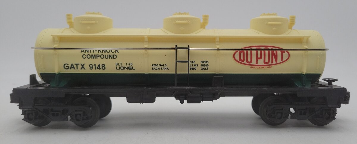 Lionel 6-9148 O Gauge DuPont Triple Dome Tank Car #9148 EX