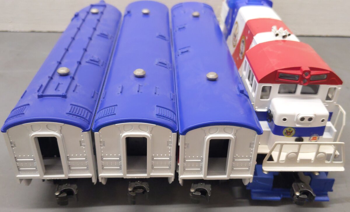 Lionel 6-1976 O Gauge TCA Bicentennial Train Set EX/Box