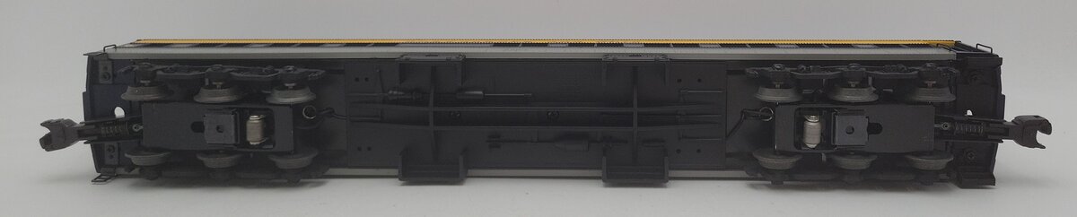 Lionel 6-19090 O Gauge Chesapeake and Ohio Heavyweight Diner Car #2573 EX/Box