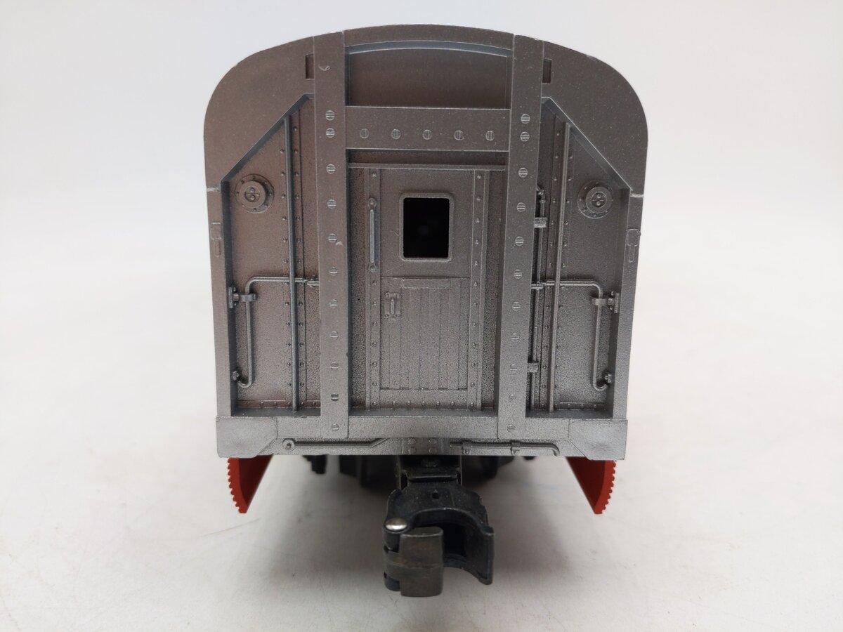 Lionel 6-9589 O Gauge Southern Pacific Daylight Aluminum Baggage Car EX/Box
