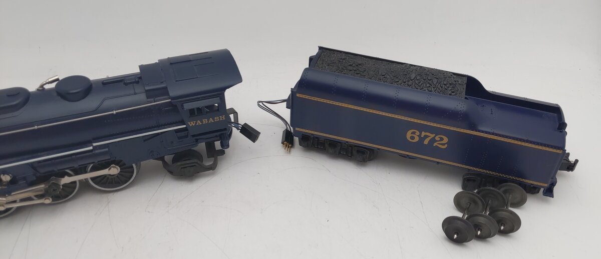 Lionel 6-8610 O Gauge Wabash 4-6-2 Steam Locomotive & Tender #672 VG/Box
