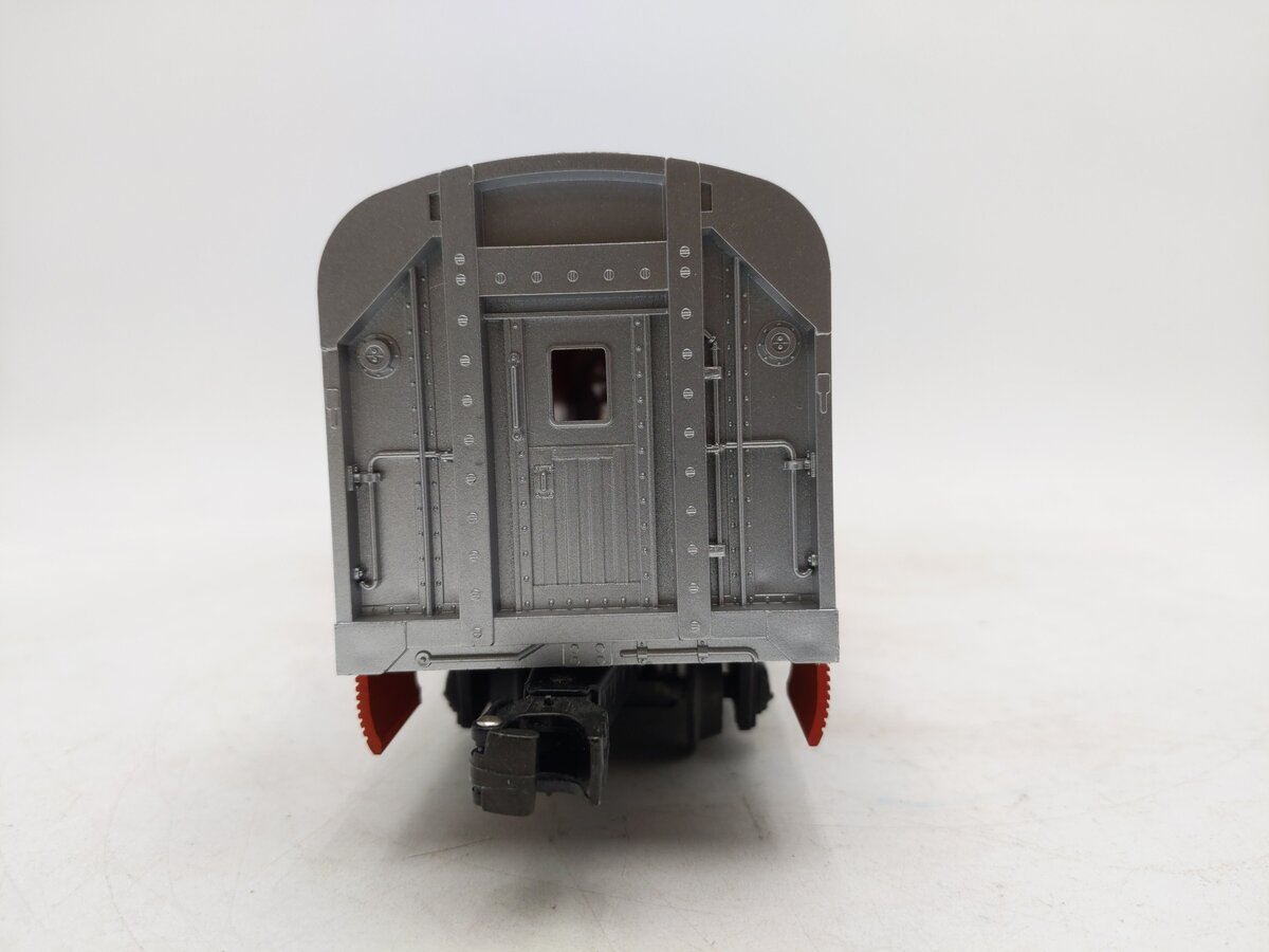 Lionel 6-9592 O Gauge Southern Pacific Daylight Aluminum Passenger Car EX/Box