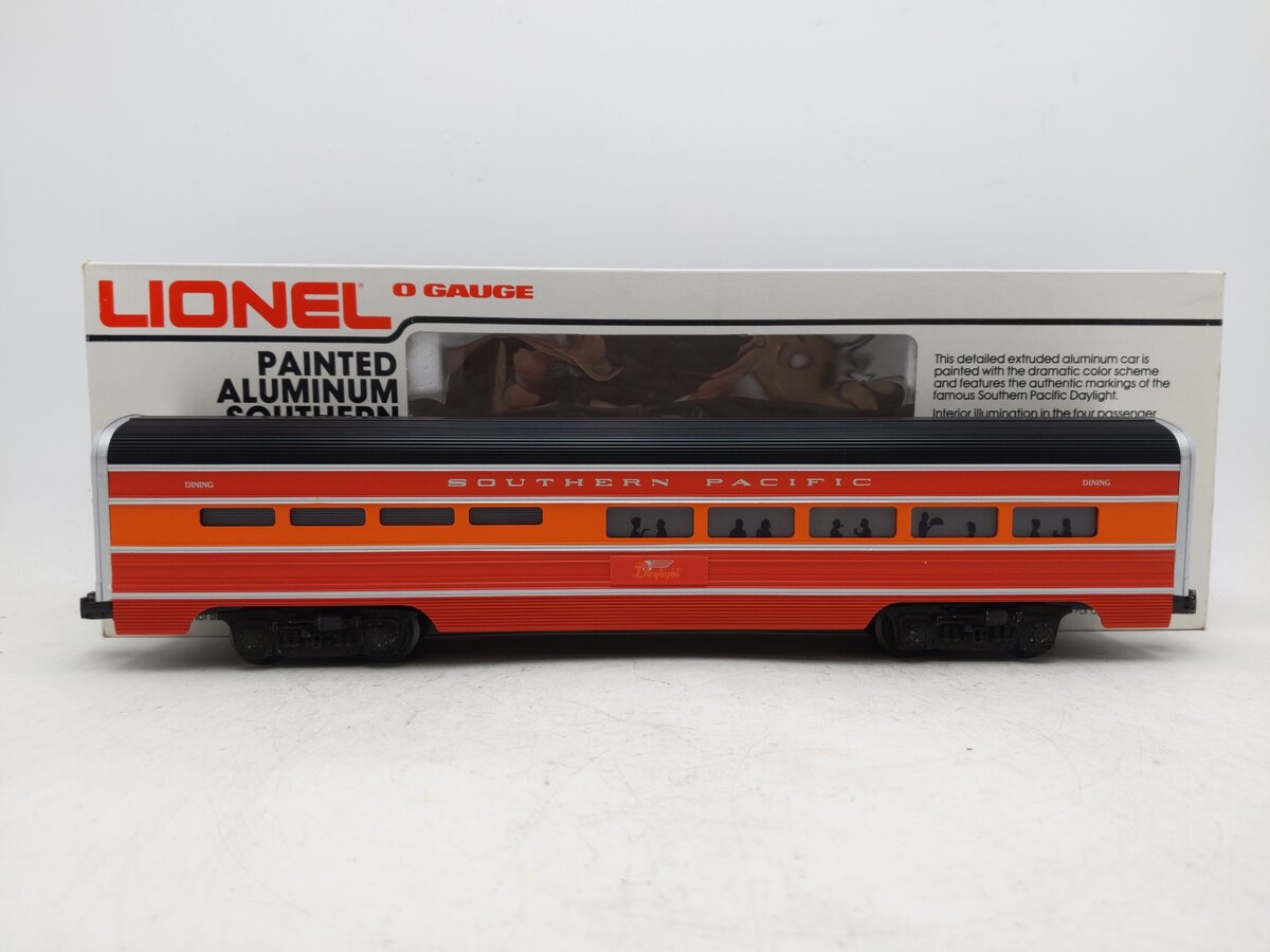 Lionel 6-7204 O Gauge Southern Pacific Daylight Aluminum Dining Car EX/Box