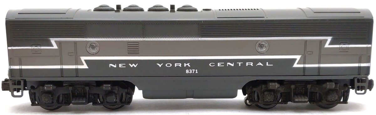 Lionel 6-8371 O New York Central F-3 B Unit Non- Pwd. Diesel Locomotive w/Horn EX/Box