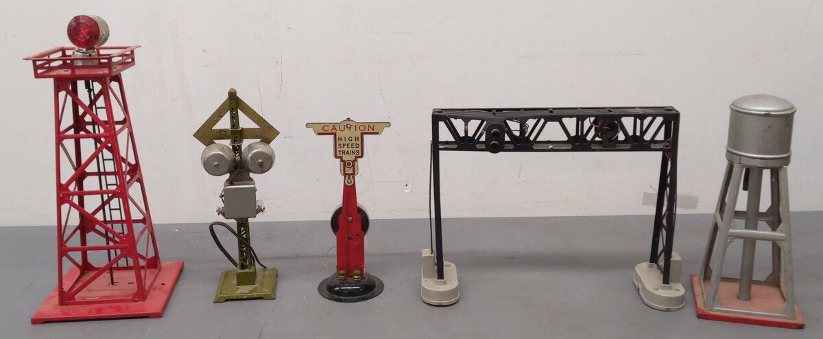 Lionel/Marx Vintage O Gauge Accessories #2494,93,414,450,69 [5] VG