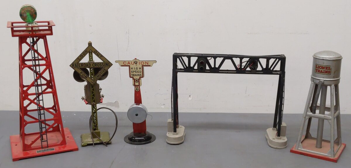 Lionel/Marx Vintage O Gauge Accessories #2494,93,414,450,69 [5] VG