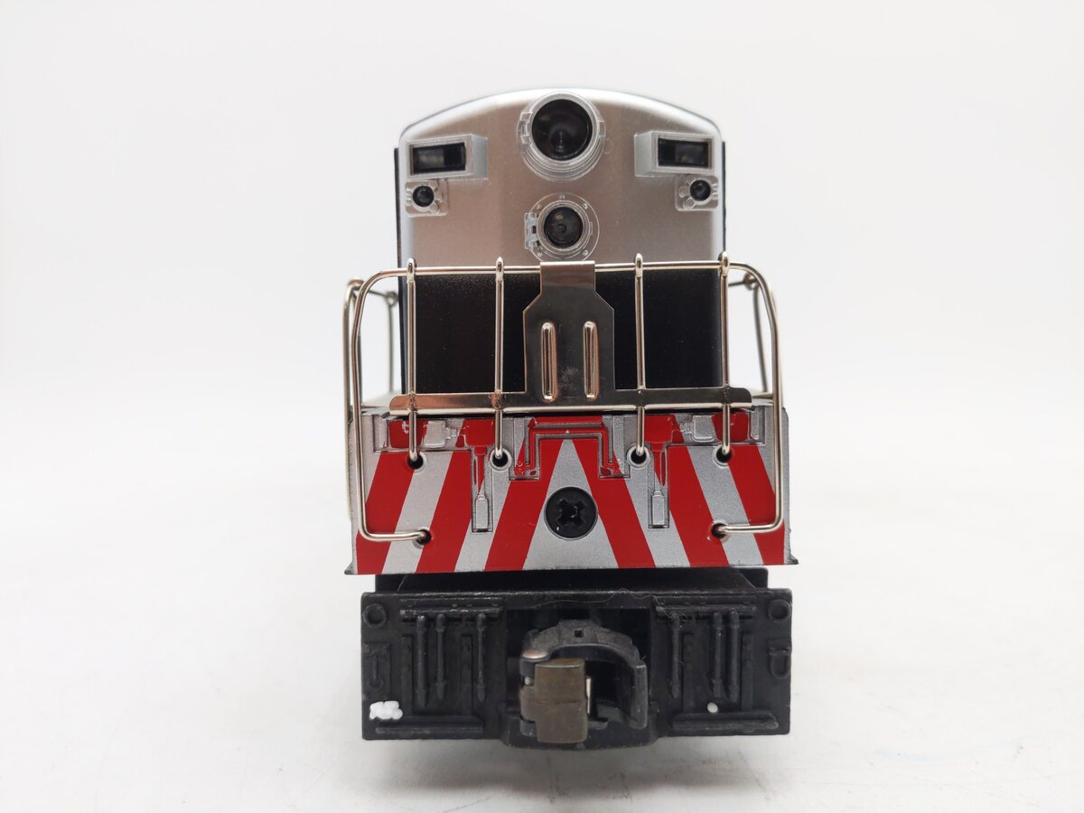 Lionel 6-8951 O Gauge Southern Pacific FM Trainmaster Diesel Locomotive #8951 EX/Box