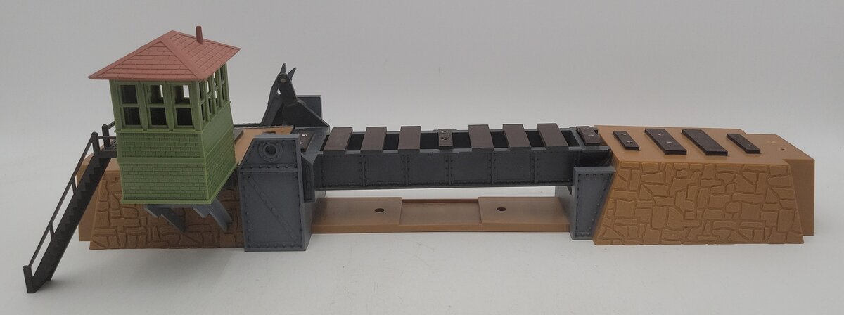 Lionel 6-2317 O Operating Drawbridge VG/Box