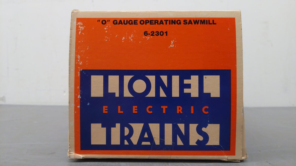Lionel 6-2301 O Gauge Operating Sawmill EX/Box